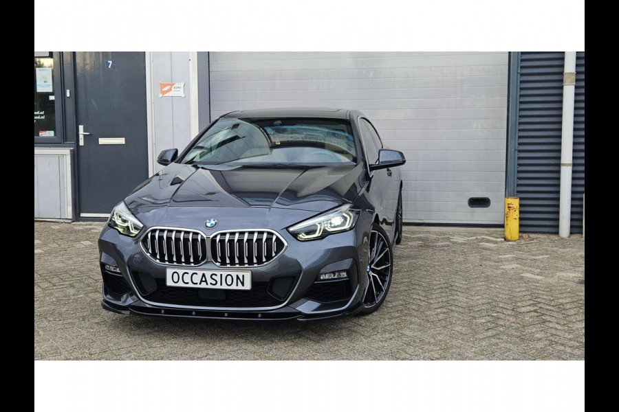 BMW 220i Gran Coupé High Executive | M-pakket | Pano | Head-Up | Harman Kardon | Camera