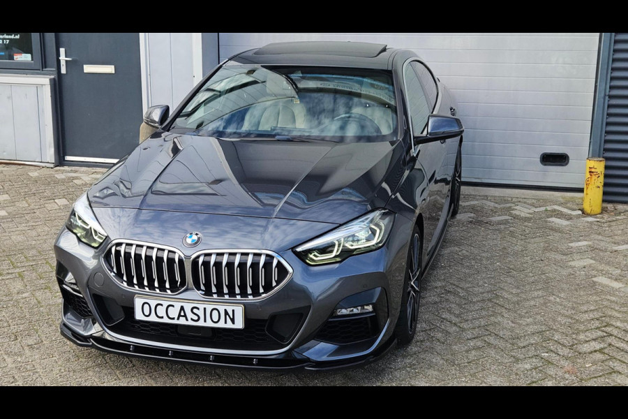 BMW 220i Gran Coupé High Executive | M-pakket | Pano | Head-Up | Harman Kardon | Camera