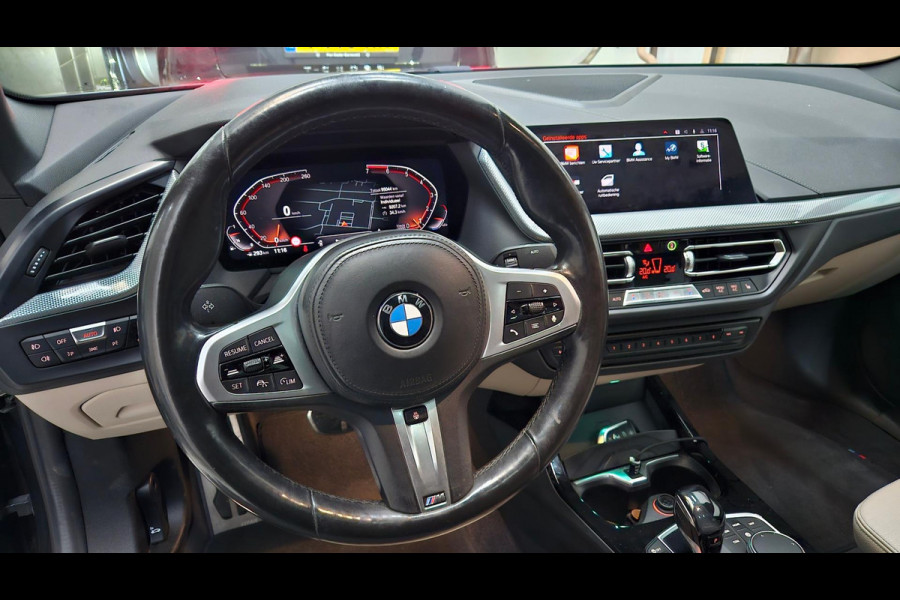 BMW 220i Gran Coupé High Executive | M-pakket | Pano | Head-Up | Harman Kardon | Camera