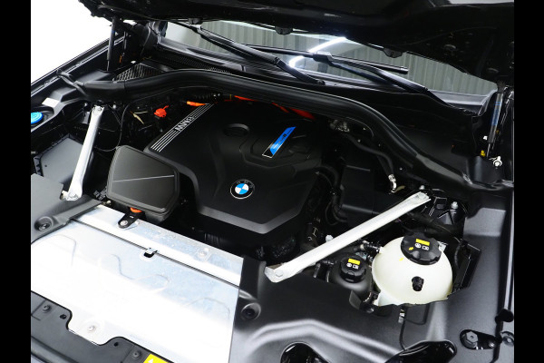 BMW X3 xDrive30e 292PK | Panoramadak | Leder | Camera | Memory | Keyless | DAB | Carplay