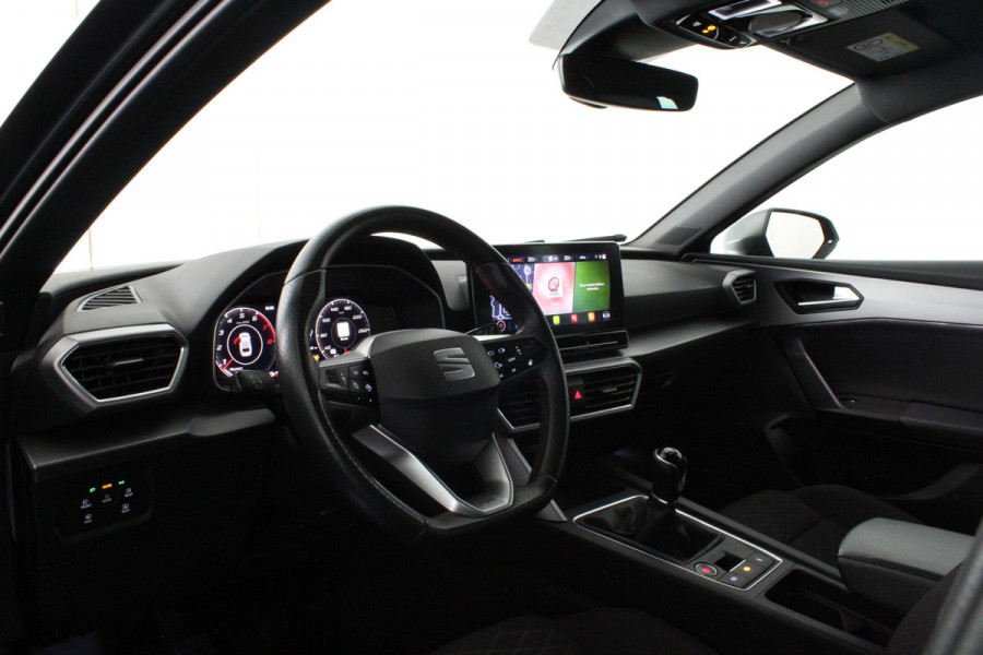 Seat Leon Sportstourer 1.5 TSI FR Business > 131pk/Winterpakket/Matrix-LED/17inch/Magnetic Tech Grey/Parkeersensor voor en achter