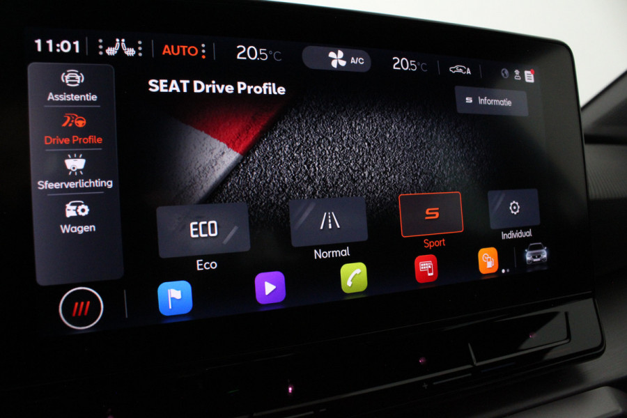 Seat Leon Sportstourer 1.5 TSI FR Business > 131pk/Winterpakket/Matrix-LED/17inch/Magnetic Tech Grey/Parkeersensor voor en achter