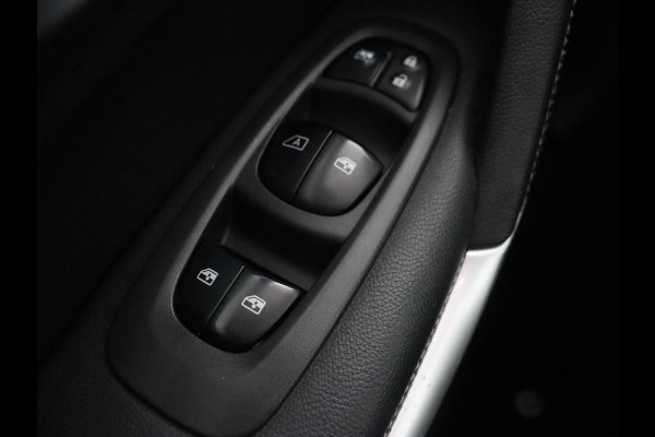 Renault Kadjar 1.5 dCi Intens | Trekhaak | Camera | Navigatie | Half leder | Keyless | Climate control | Dodehoek detectie | Cruise control | Parkeerhulp | Bluetooth