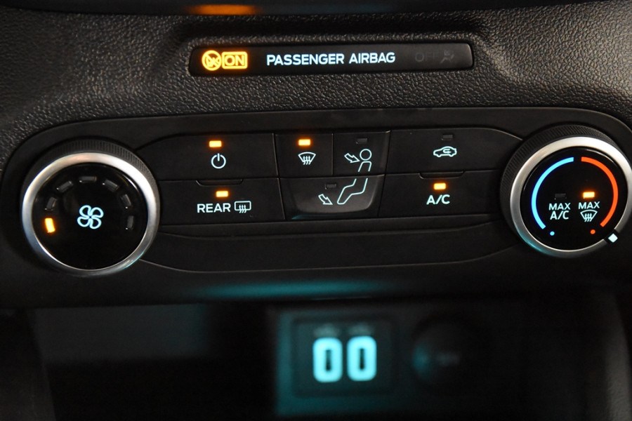 Ford Focus 1.0 Automaat Titanium *1ste Eigenaar*Navigatie*Camera*