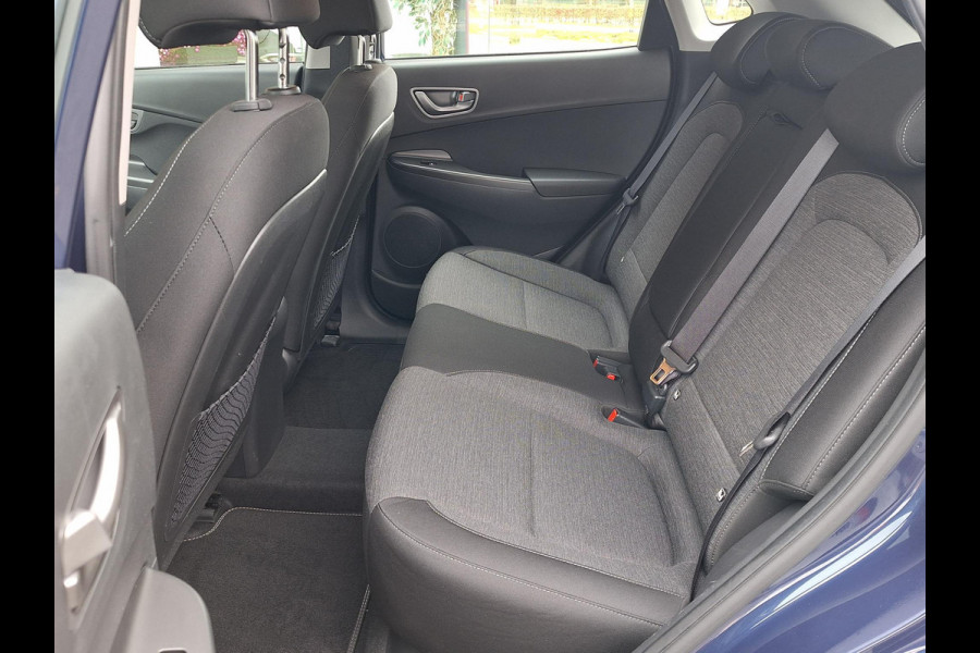 Hyundai Kona EV Comfort 64 kWh | SOH: 96,3% | Trekhaak |  3 Fase | warmtepomp | Navi | Camera | Climate |