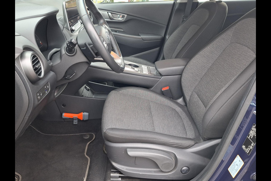 Hyundai Kona EV Comfort 64 kWh | SOH: 96,3% | Trekhaak |  3 Fase | warmtepomp | Navi | Camera | Climate |