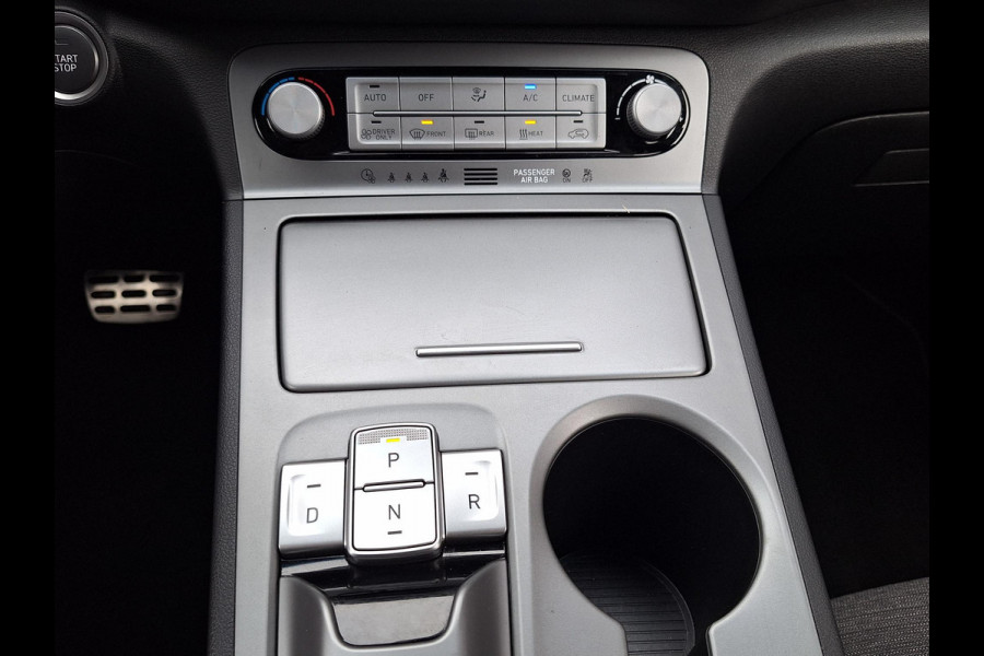 Hyundai Kona EV Comfort 64 kWh | SOH: 96,3% | Trekhaak |  3 Fase | warmtepomp | Navi | Camera | Climate |