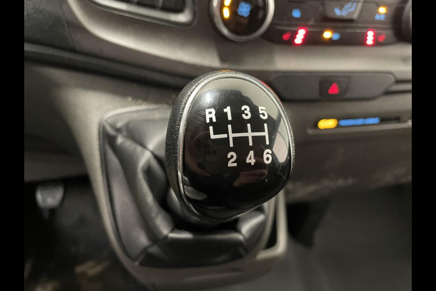 Ford Transit Custom 2.0 TDCI L1H1 Trend 96KW Airco Cruise Control Trekhaak Parkeersensoren Achter