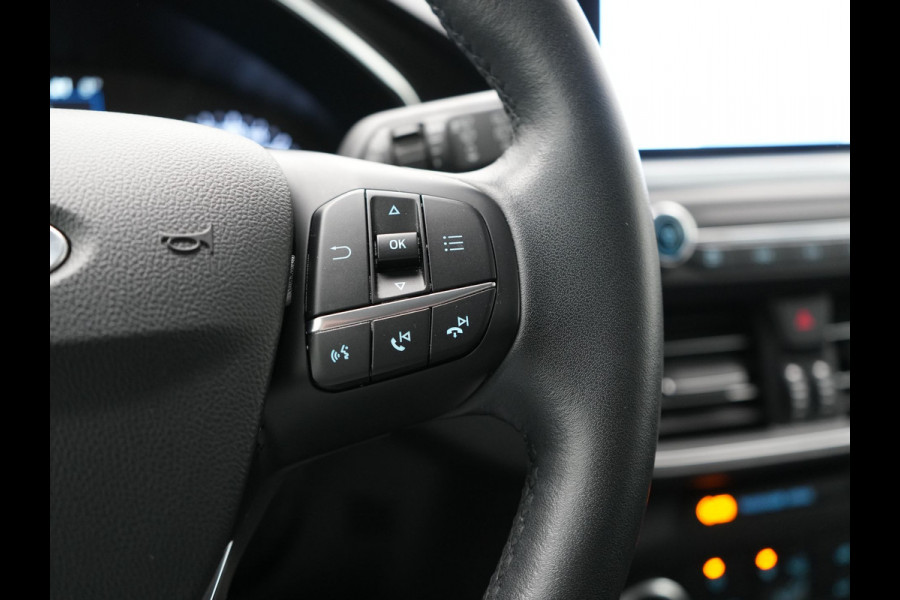 Ford FOCUS Wagon 1.0 EcoBoost Titanium Activa Automaat 126pk | Trekhaak Afn. | Cruise Control | Sportstoelen | Apple Carplay | Navigatie | DAB | Lane Assist |  17" L.M |