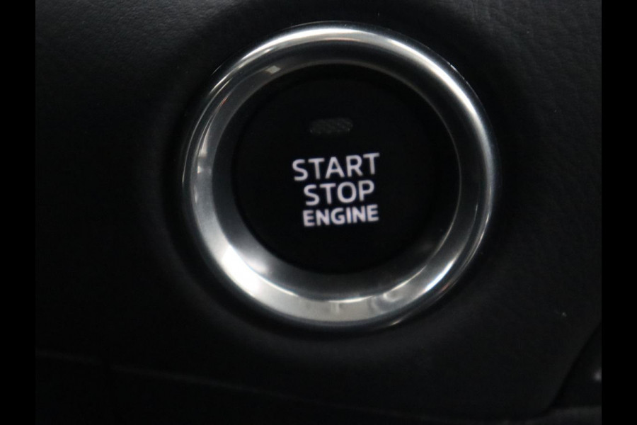 Mazda CX-5 2.0 SkyActiv-G 165 Sportive | Leder/Alcantara | Trekhaak | Head-Up | Adaptive cruise | 360 Camera | Stoel & stuurverwarming | Navigatie | Full LED | Keyless | Carplay | 19'' lichtmetalen velgen