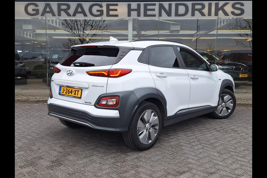 Hyundai Kona EV Fashion 64 kWh | SOH: 95,0% | 3 Fase | warmtepomp | HUD | Blindspot | Climate | Navi |