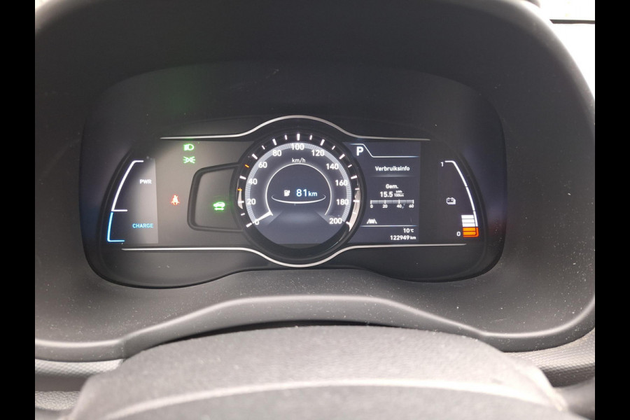 Hyundai Kona EV Fashion 64 kWh | SOH: 95,0% | 3 Fase | warmtepomp | HUD | Blindspot | Climate | Navi |