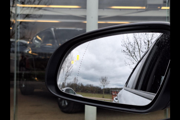 Hyundai Kona EV Fashion 64 kWh | SOH: 95,0% | 3 Fase | warmtepomp | HUD | Blindspot | Climate | Navi |