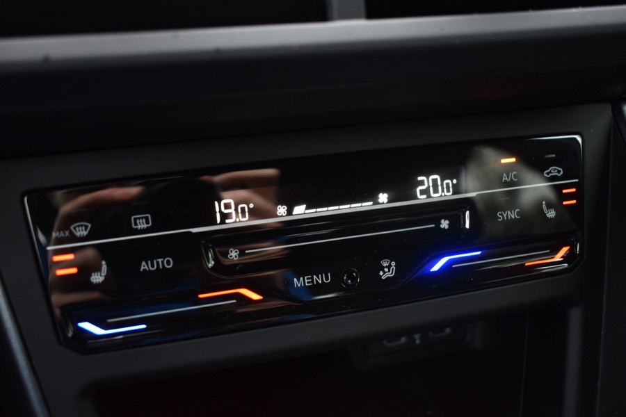 Volkswagen Polo GTI 2.0 TSI 210PK DSG STOELVERW VIRTUAL/IQ-LED/CARPLAY FABRIEKS GARANTIE