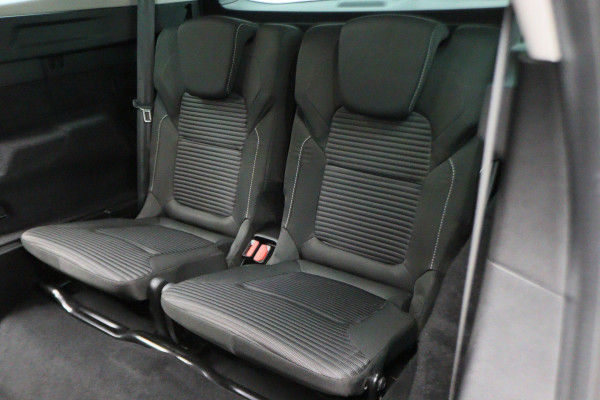 Renault Grand Scénic 1.3 TCe Equilibre 7p. Camera, Apple Carplay, Keyless, Trekhaak, LED, Climate