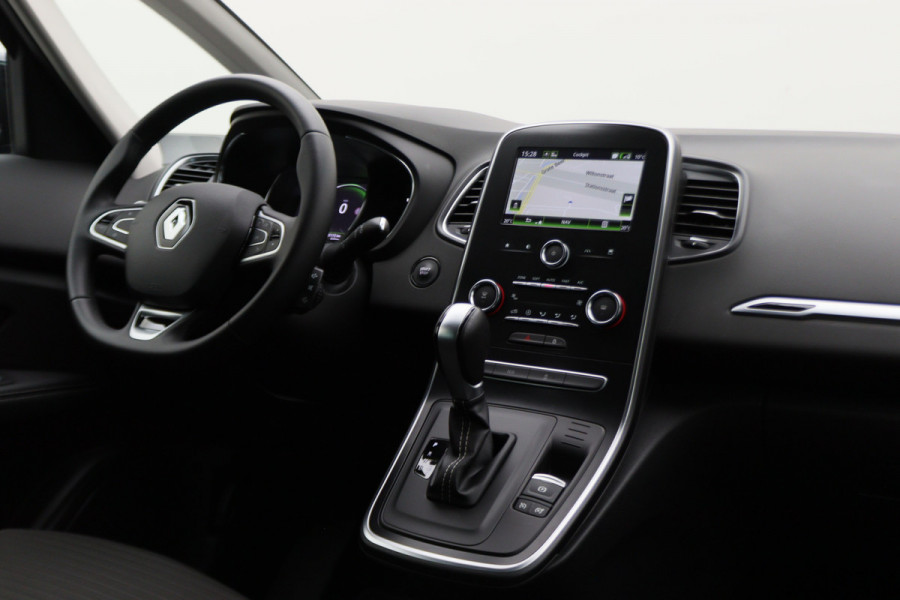 Renault Grand Scénic 1.3 TCe Equilibre 7p. Camera, Apple Carplay, Keyless, Trekhaak, LED, Climate