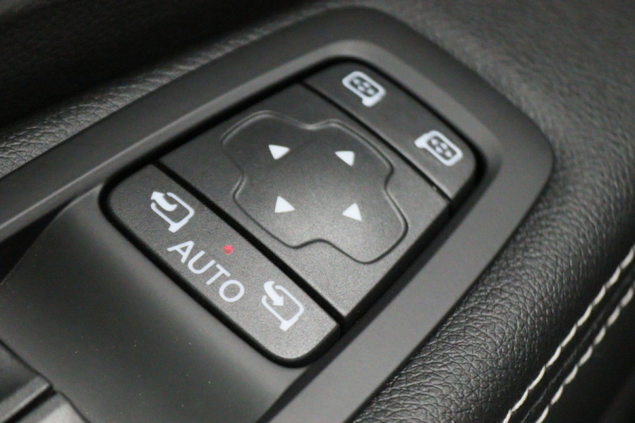 Renault Grand Scénic 1.3 TCe Equilibre 7p. Camera, Apple Carplay, Keyless, Trekhaak, LED, Climate