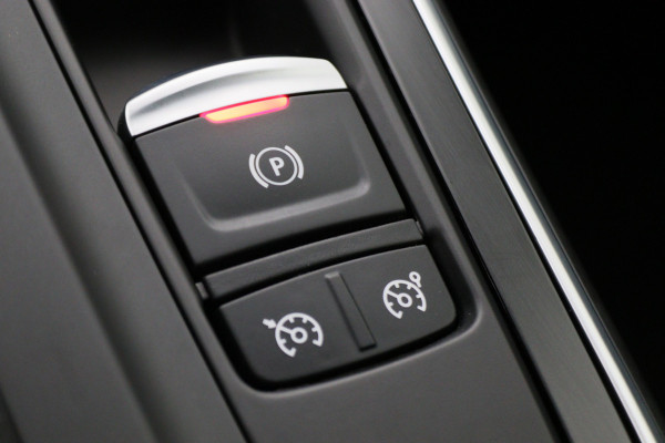 Renault Grand Scénic 1.3 TCe Equilibre 7p. Camera, Apple Carplay, Keyless, Trekhaak, LED, Climate