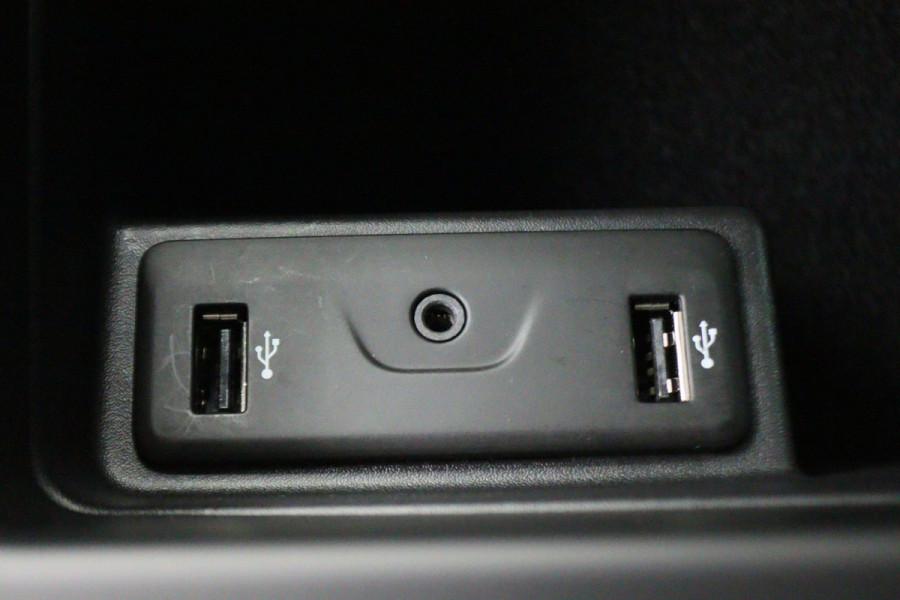 Renault Grand Scénic 1.3 TCe Equilibre 7p. Camera, Apple Carplay, Keyless, Trekhaak, LED, Climate