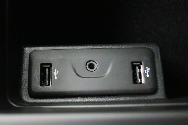 Renault Grand Scénic 1.3 TCe Equilibre 7p. Camera, Apple Carplay, Keyless, Trekhaak, LED, Climate