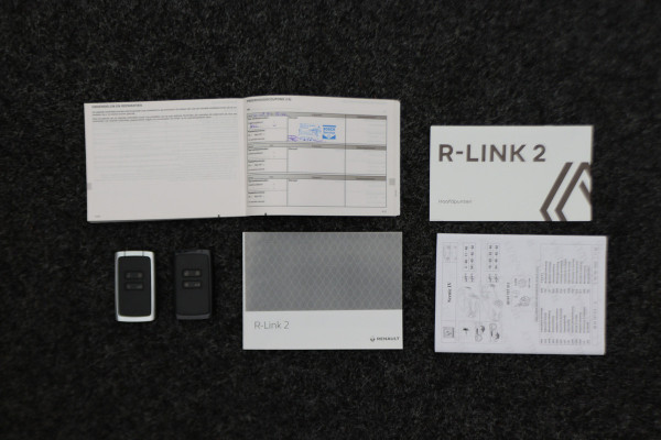 Renault Grand Scénic 1.3 TCe Equilibre 7p. Camera, Apple Carplay, Keyless, Trekhaak, LED, Climate