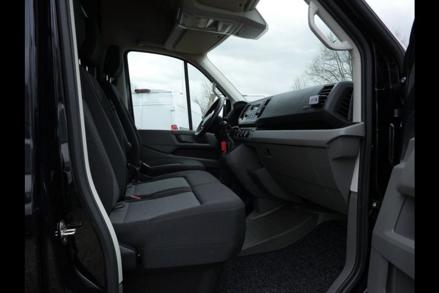 Volkswagen Crafter 2.0 TDI 140PK, L3H3, Airco