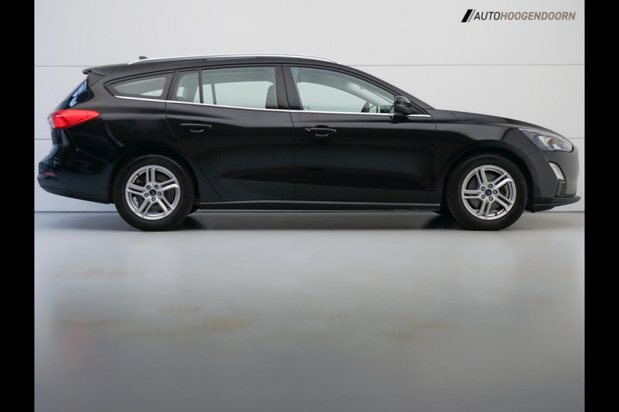 Ford FOCUS Wagon 1.0 Trend Edition Business Sport (NAVIGATIE,PARKEERSENSOREN,APPLE CARPLAY,LM-VELGEN,CAMERA,NIEUWE APK)