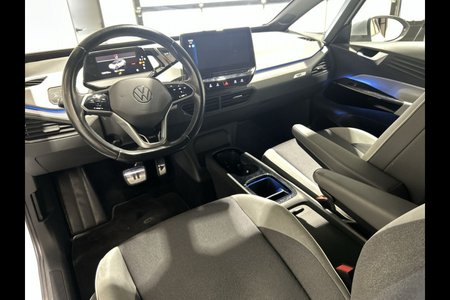 Volkswagen ID.3 First Plus 58 kWh Parkeersensoen | Zwart dak
