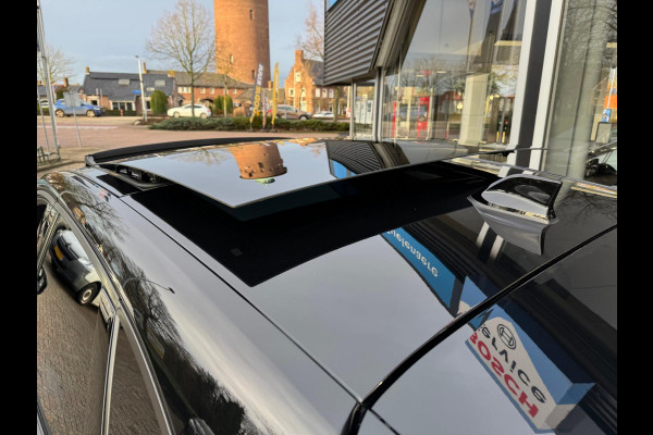 Renault Captur 1.6 E-Tech plug-in hybrid 160 SL Rive Gauche Pano / Groot navi / Adapt. Cruise / Stuurwiel verw.