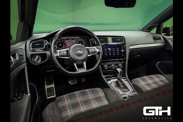 Volkswagen Golf 2.0 TSI GTI Performance Dyn | Keyless | Pano