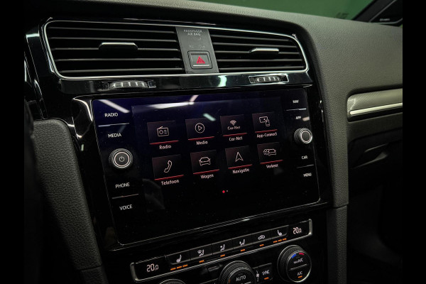 Volkswagen Golf 2.0 TSI GTI Performance Dyn | Keyless | Pano