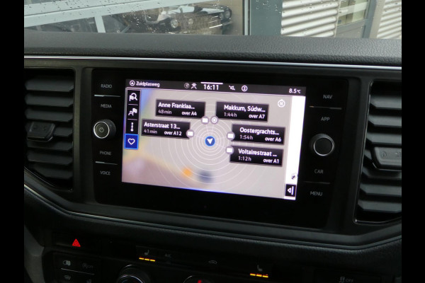 Volkswagen Crafter 2.0 TDI 140 pk L3H2 Highline airco navigatie camera