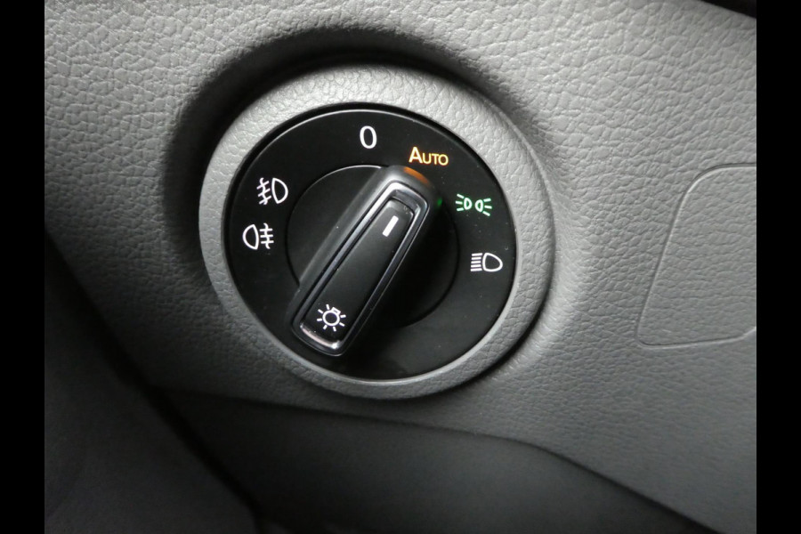 Volkswagen Crafter 2.0 TDI 140 pk L3H2 Highline airco navigatie camera