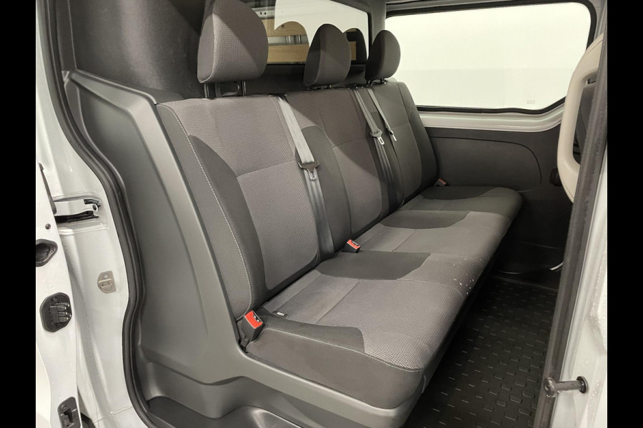 Renault Trafic 2.0 DCI 150PK L2H1 Dubbele Cabine Work Edition Airco Cruise Control Navi Parkeersensoren Voor & Achter Camera