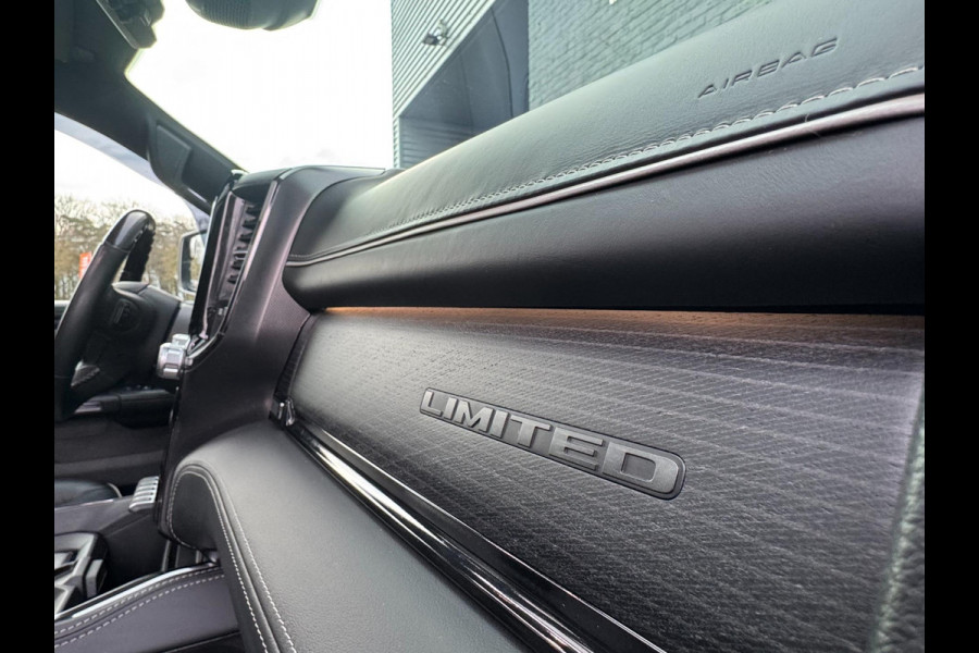 Dodge Ram 1500 Limited Night 5.7L 401pk LPG 4X4 Head-up SplitTailgate 360cam Harman Kardon PANO