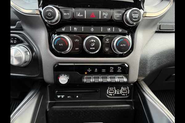 Dodge Ram 1500 5.7 Hemi V8 4x4 Crew Cab Longhorn ACC / Panorama / 360° Camera