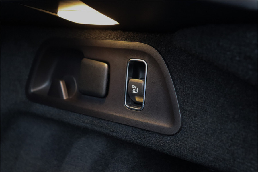 Mercedes-Benz GLE FACELIFT Coupé AMG 63S V8 4MATIC+ **BOMVOL/360/Massage/Carbon/HUD/Burmester**