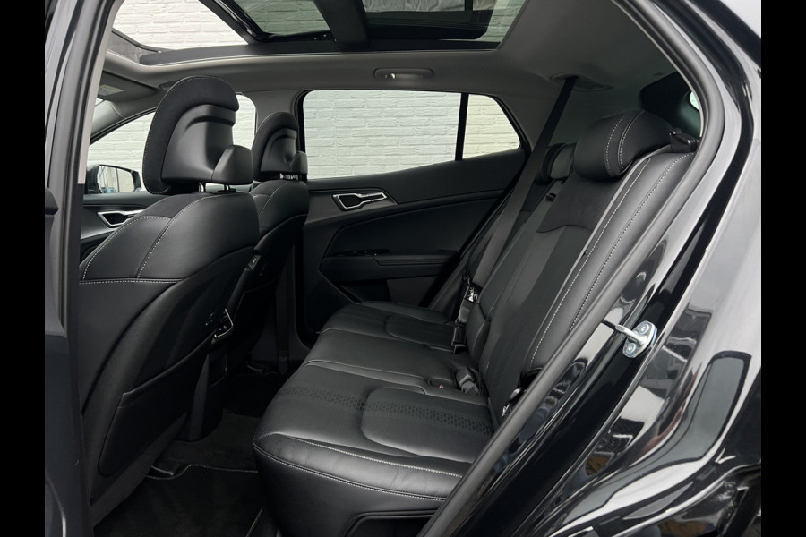 Kia Sportage 1.6 T-GDi PHEV AWD DynamicPlusLine | Pano | Harman Kardon | Camera | Leder