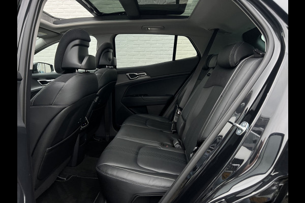 Kia Sportage 1.6 T-GDi PHEV AWD DynamicPlusLine | Pano | Harman Kardon | Camera | Leder