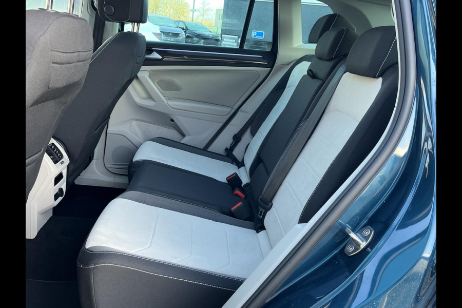 Volkswagen Tiguan 1.4 TSI eHybrid PHEV SUPER COMPLEET| SCHUIF/ KANTELDAK| DODE HOEK| ELEK. ACHTERKLEP| DIG. DASH | CAMERA| RIJKLAAR GELEVERD INCL. 12 MND BOVAG GARANTIE