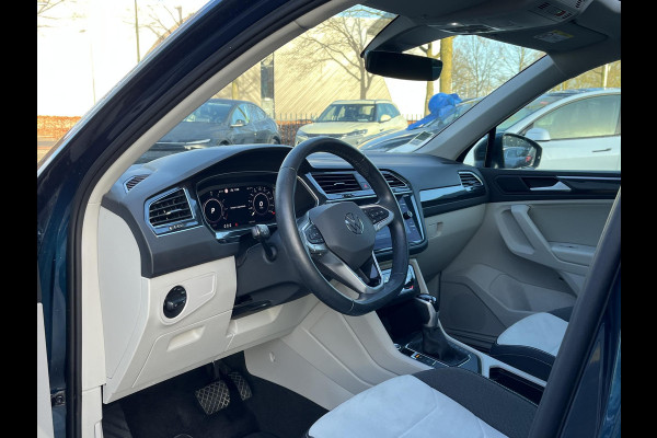 Volkswagen Tiguan 1.4 TSI eHybrid PHEV SUPER COMPLEET| SCHUIF/ KANTELDAK| DODE HOEK| ELEK. ACHTERKLEP| DIG. DASH | CAMERA| RIJKLAAR GELEVERD INCL. 12 MND BOVAG GARANTIE