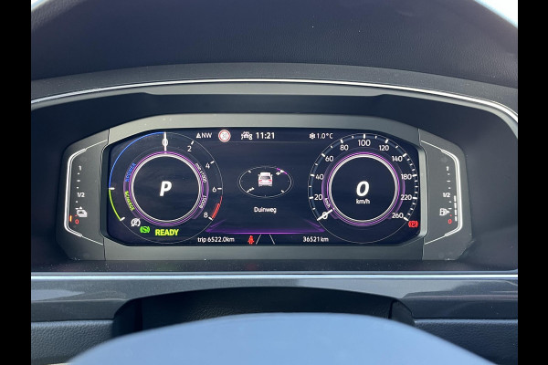 Volkswagen Tiguan 1.4 TSI eHybrid PHEV SUPER COMPLEET| SCHUIF/ KANTELDAK| DODE HOEK| ELEK. ACHTERKLEP| DIG. DASH | CAMERA| RIJKLAAR GELEVERD INCL. 12 MND BOVAG GARANTIE