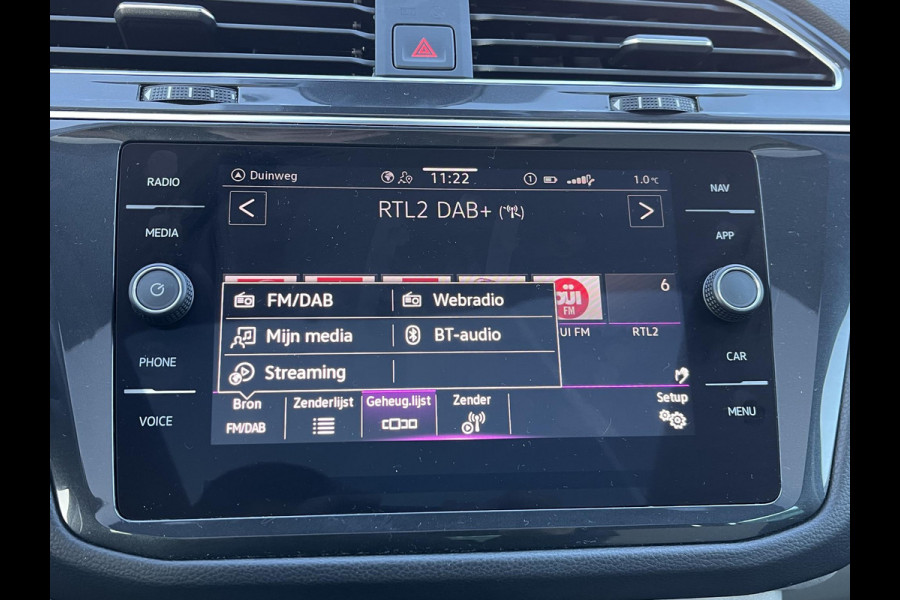 Volkswagen Tiguan 1.4 TSI eHybrid PHEV SUPER COMPLEET| SCHUIF/ KANTELDAK| DODE HOEK| ELEK. ACHTERKLEP| DIG. DASH | CAMERA| RIJKLAAR GELEVERD INCL. 12 MND BOVAG GARANTIE