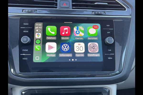 Volkswagen Tiguan 1.4 TSI eHybrid PHEV SUPER COMPLEET| SCHUIF/ KANTELDAK| DODE HOEK| ELEK. ACHTERKLEP| DIG. DASH | CAMERA| RIJKLAAR GELEVERD INCL. 12 MND BOVAG GARANTIE