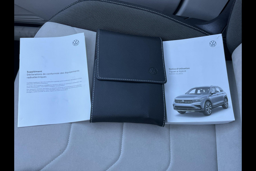 Volkswagen Tiguan 1.4 TSI eHybrid PHEV SUPER COMPLEET| SCHUIF/ KANTELDAK| DODE HOEK| ELEK. ACHTERKLEP| DIG. DASH | CAMERA| RIJKLAAR GELEVERD INCL. 12 MND BOVAG GARANTIE