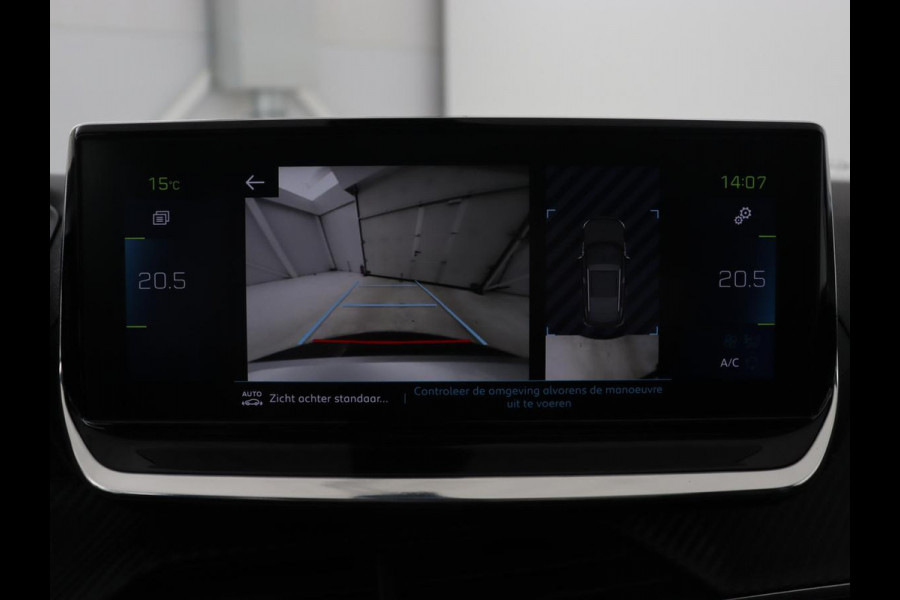 Peugeot e-2008 EV Allure 50 kWh | 3 Fase | Panoramadak | Adaptive cruise | Keyless | Camera | Carplay | Half leder | Navigatie