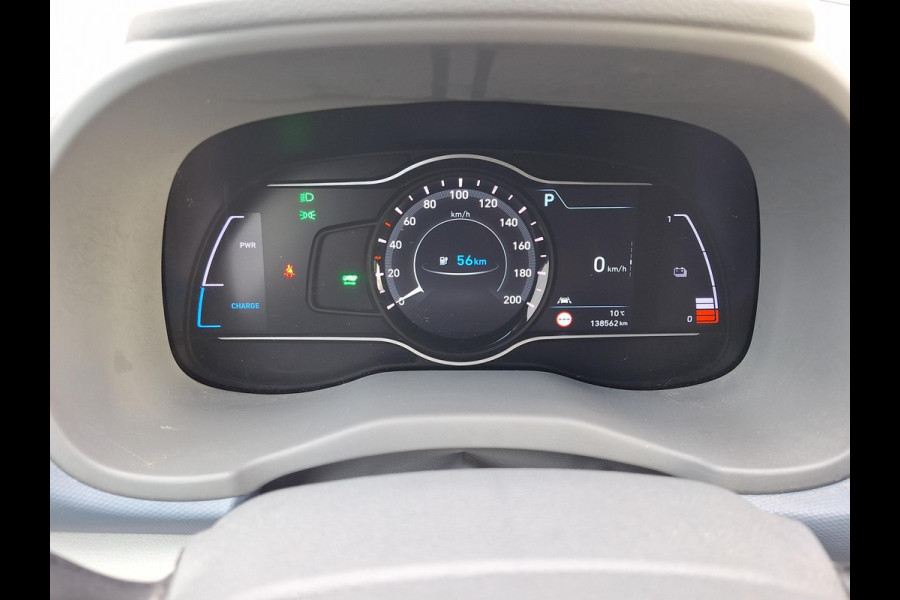 Hyundai Kona EV Premium 64 kWh | SOH: 94,6% | Leder | Warmtepomp | Adaptive CC | Navi | Camera |
