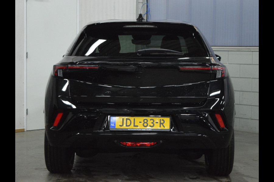 Opel Mokka Electric GS 54 kWh NAVIGATIE | CARPLAY | WINTERPAKKET | ACHTERUITRIJCAMERA MET SENSOREN | E.C.C. | UIT VOORRAAD LEVERBAAR