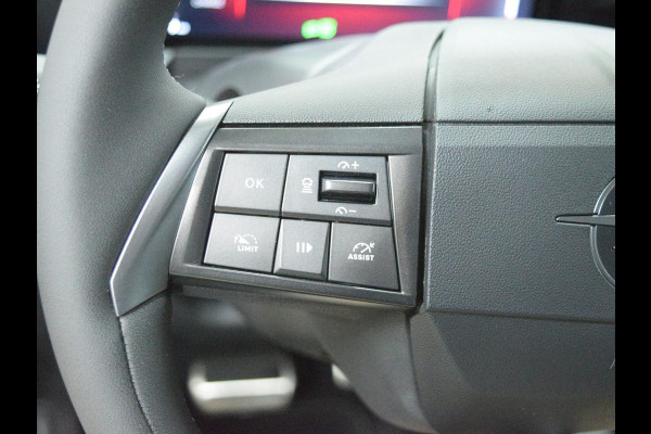 Opel Mokka Electric GS 54 kWh NAVIGATIE | CARPLAY | WINTERPAKKET | ACHTERUITRIJCAMERA MET SENSOREN | E.C.C. | UIT VOORRAAD LEVERBAAR