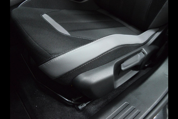 Opel Mokka Electric GS 54 kWh NAVIGATIE | CARPLAY | WINTERPAKKET | ACHTERUITRIJCAMERA MET SENSOREN | E.C.C. | UIT VOORRAAD LEVERBAAR